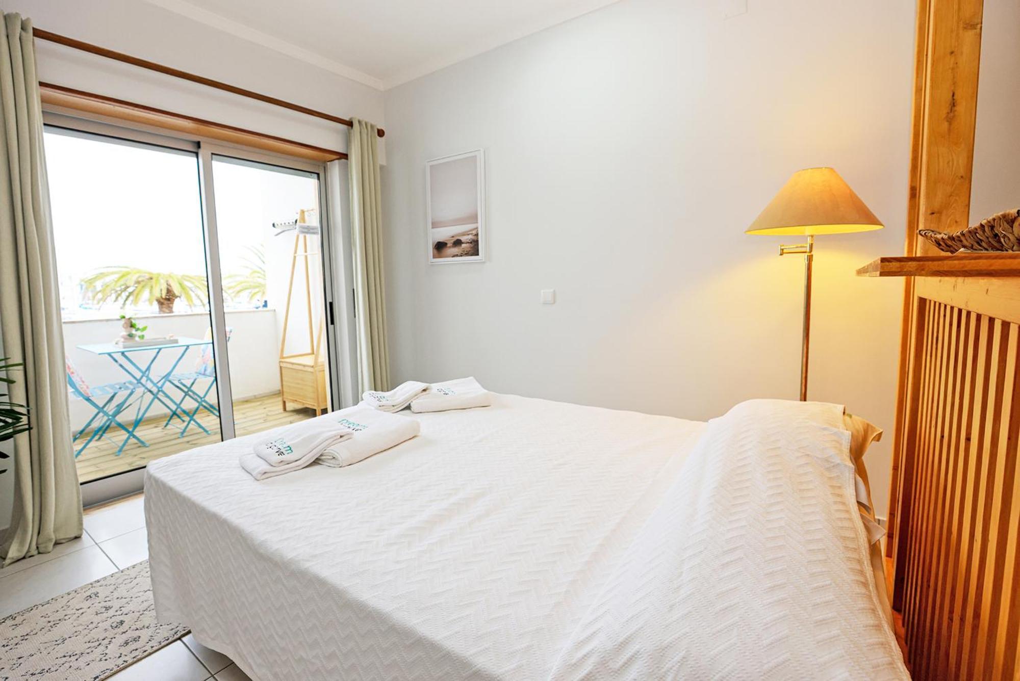 A01 - Marina Mirror Harbour Apartment Lagos Ngoại thất bức ảnh